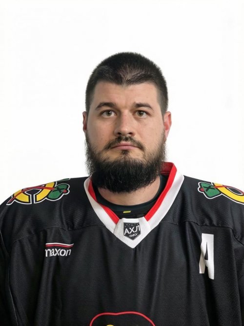 Целищев  Михаил  Олегович