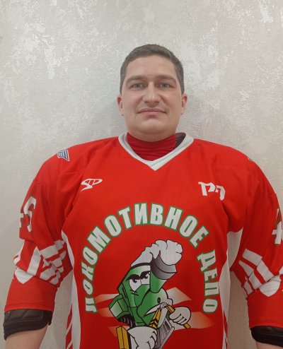 Замятин  Юрий  Валерьевич