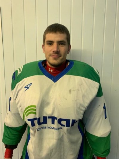 Ухалов  Роман  Владимирович