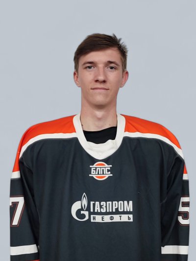 Токмаков  Максим  Александрович