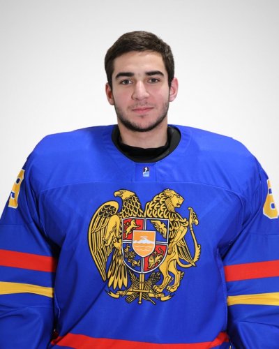 Путулян  Артем  Арутюнович