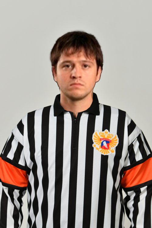 Судья Аверченко Вадим